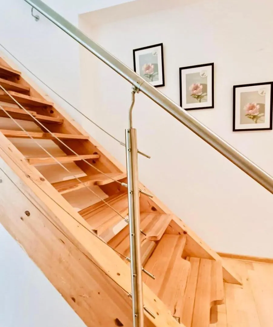 Comfy Central 4-Bedroom Shared Apartment With Two Levels Vienna